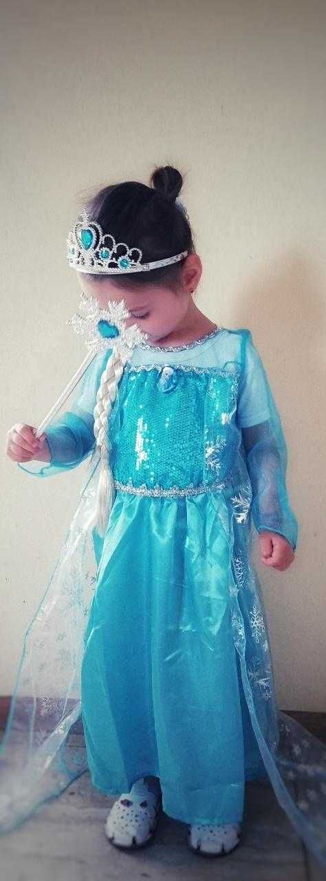 Rochie Rochita NOUA printesa Elsa Frozen cu trena 2,3,4,5,6 ani
