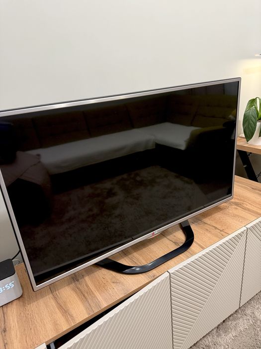 Телевизор LG 42’ в хорошем состоянии