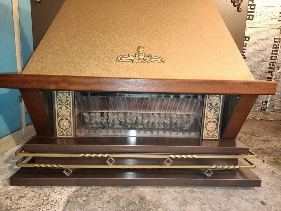 Șeminee soba pe lemne și pe gaz in stare buna de funcționare