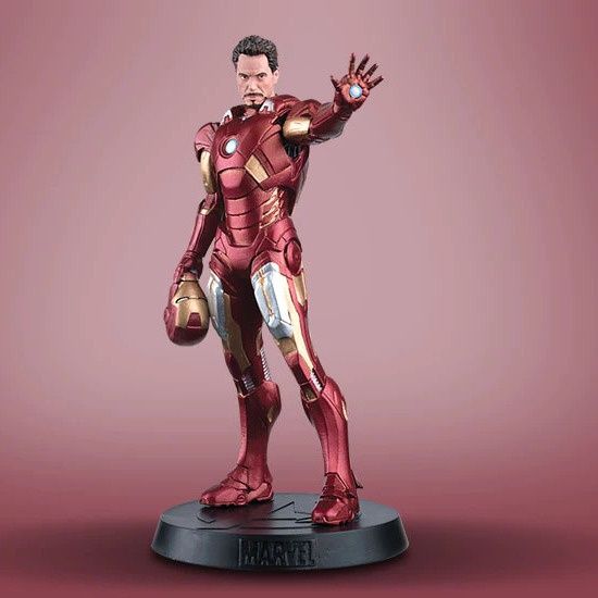 Колекцинерска фигурка Iron man 

Статуетката е с приблизителна височи