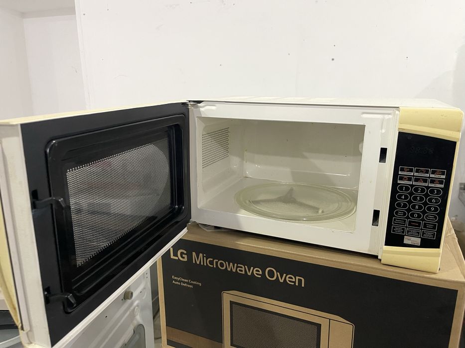 Микраволновка Ava