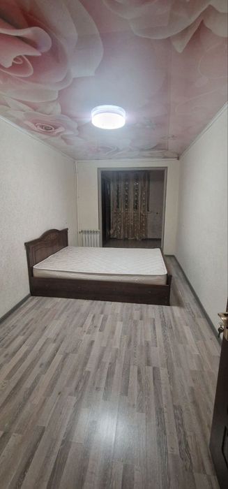 Продам 2в3 комнатную квартиру на массиве Феруза МирзоУлугбекский район