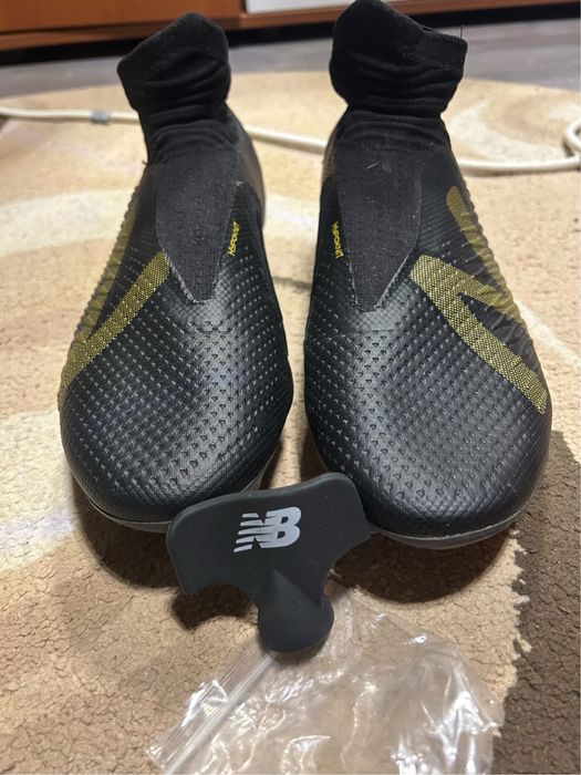 Ghete de fotbal New Balance Tekela V4 PRO SG