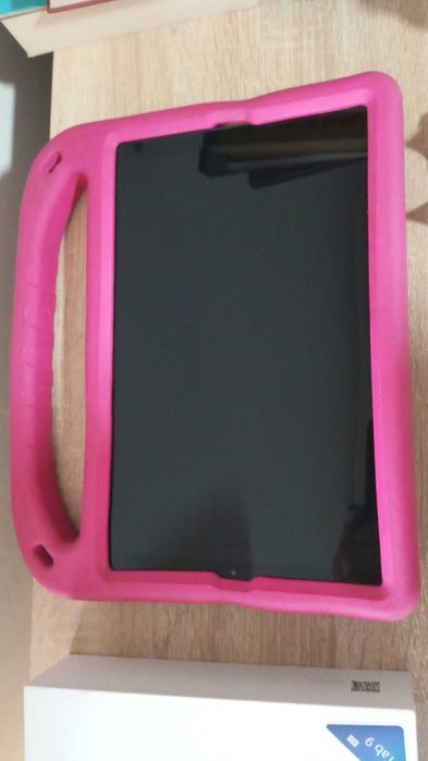 Vând 2 tablete Lenovo M10 și Blackview Tab 9