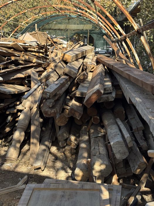 Ustun va otilar rom oynalar