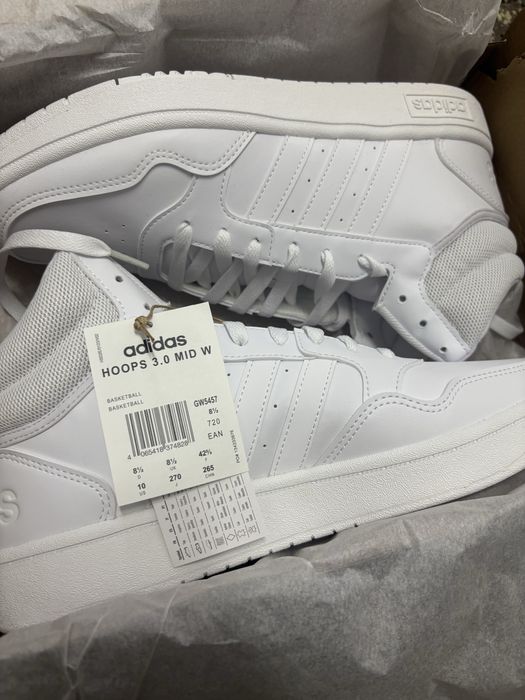 Vand Adidas pantofi noi nefolositi