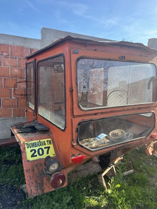 Vand cabina tractor utb650