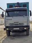 Kamaz pritsepli.