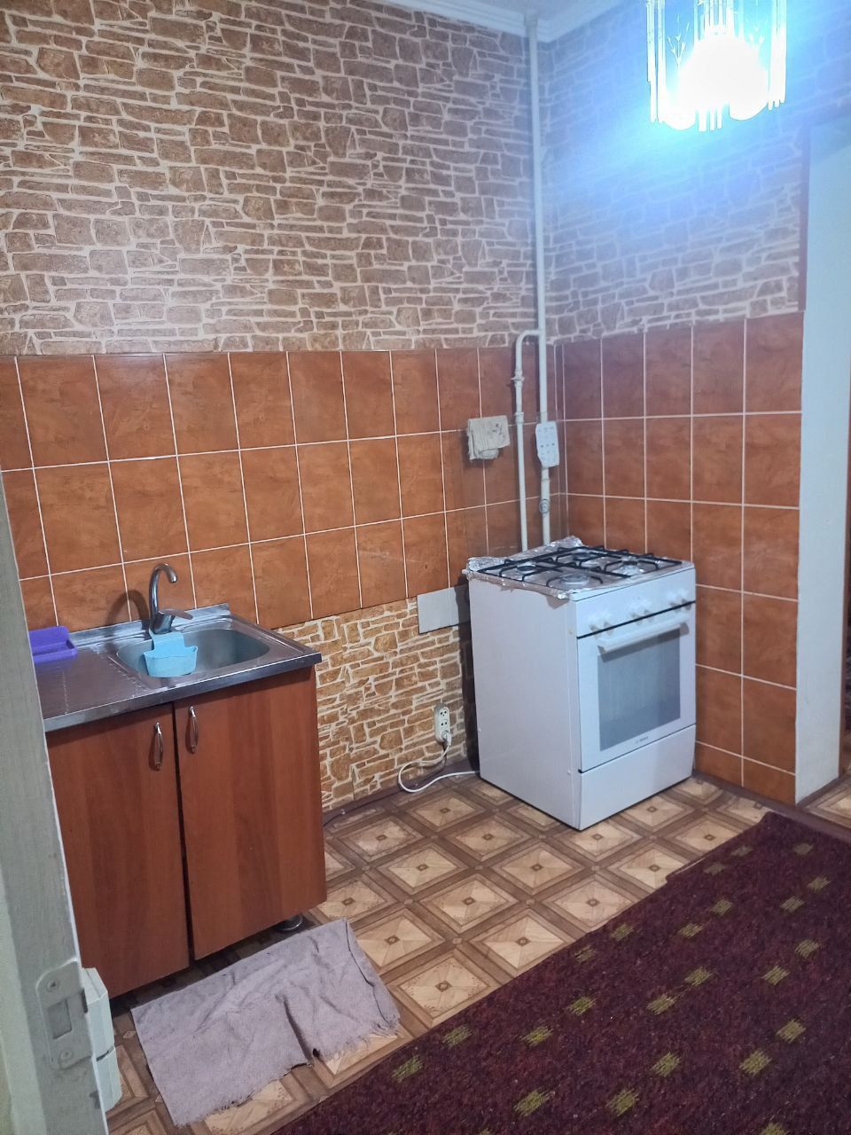 Сергили 8 а 2 хона 350$ оилага берилади