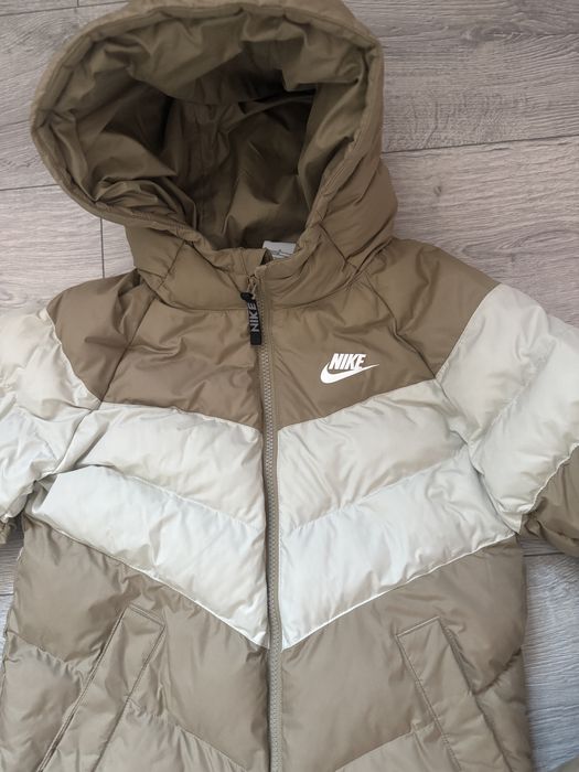 Дебело зимно яке Nike 137-147 размер