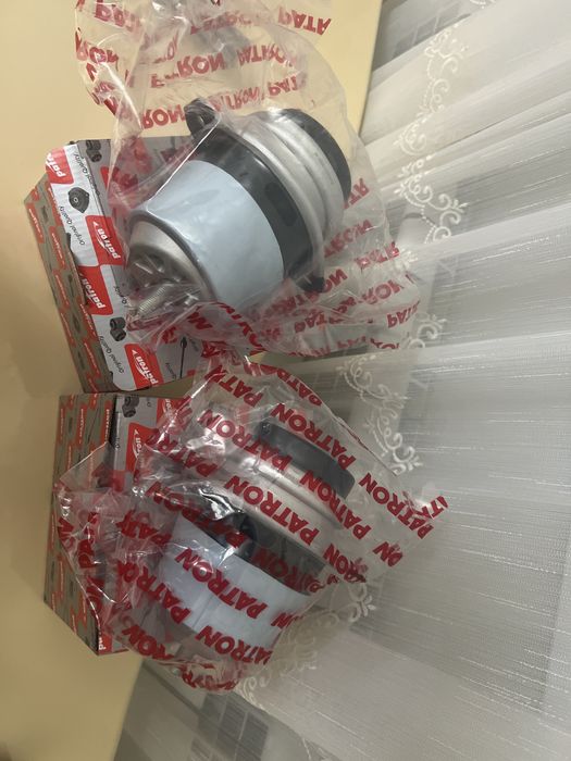 2 опоры для двигателя