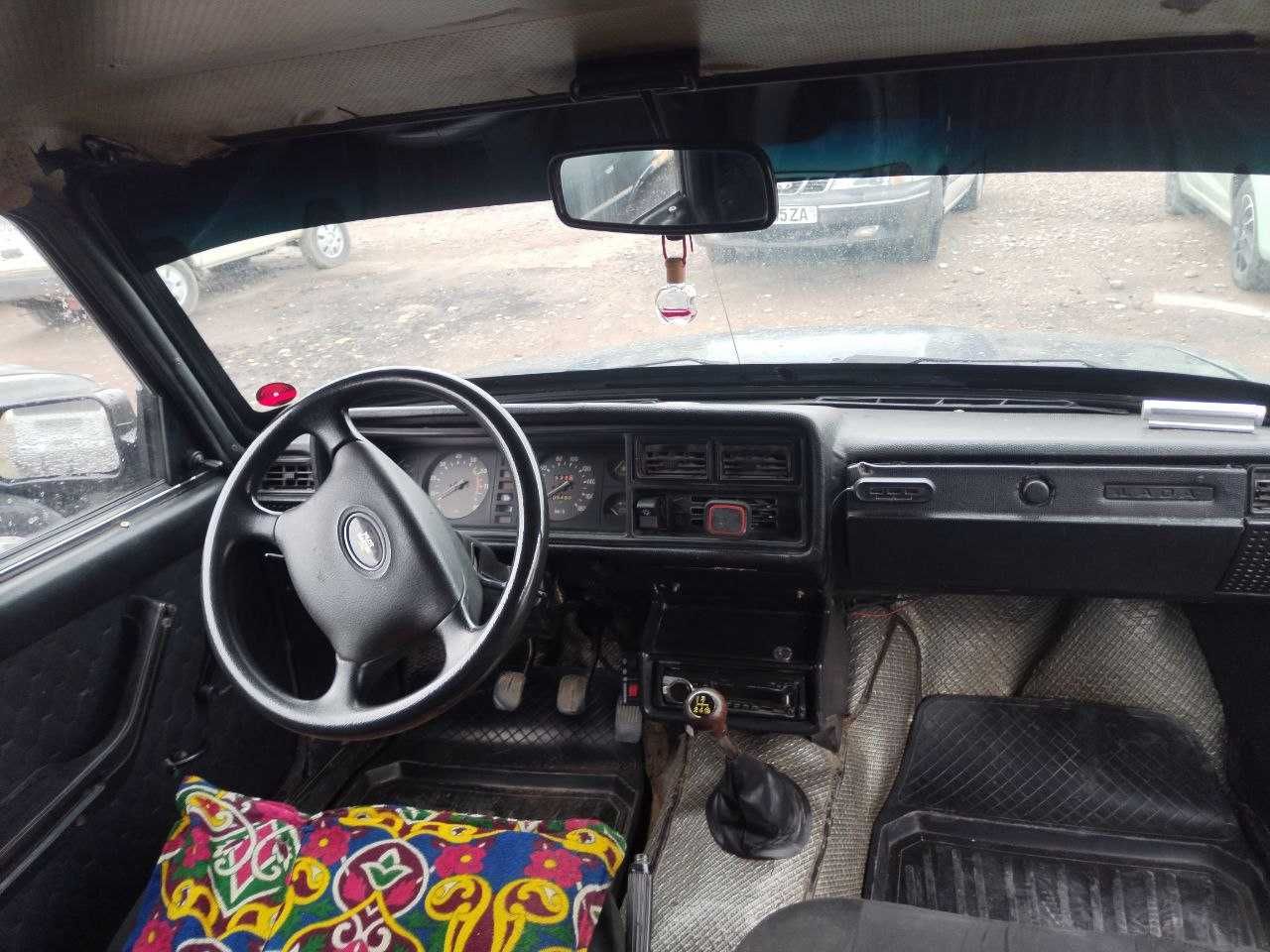 Vaz 2105 (ideal xolatda)