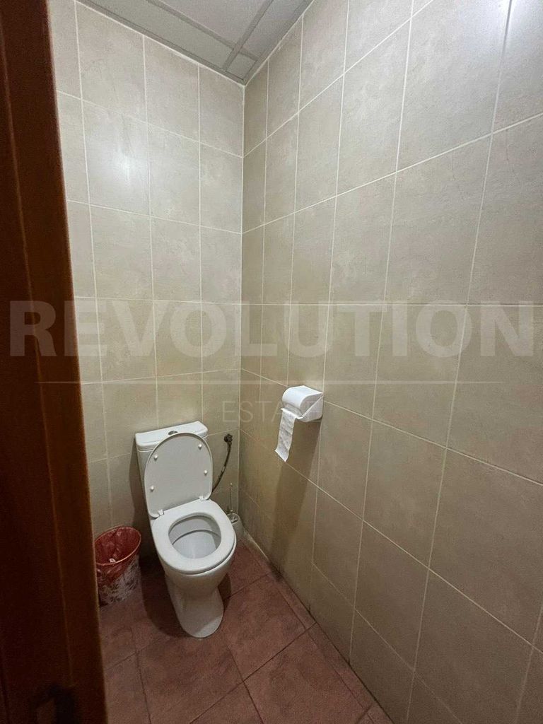 Продава се Заведение в София, Младост 3 - 257 кв.м за 1362 €/кв.м - Снимка #11