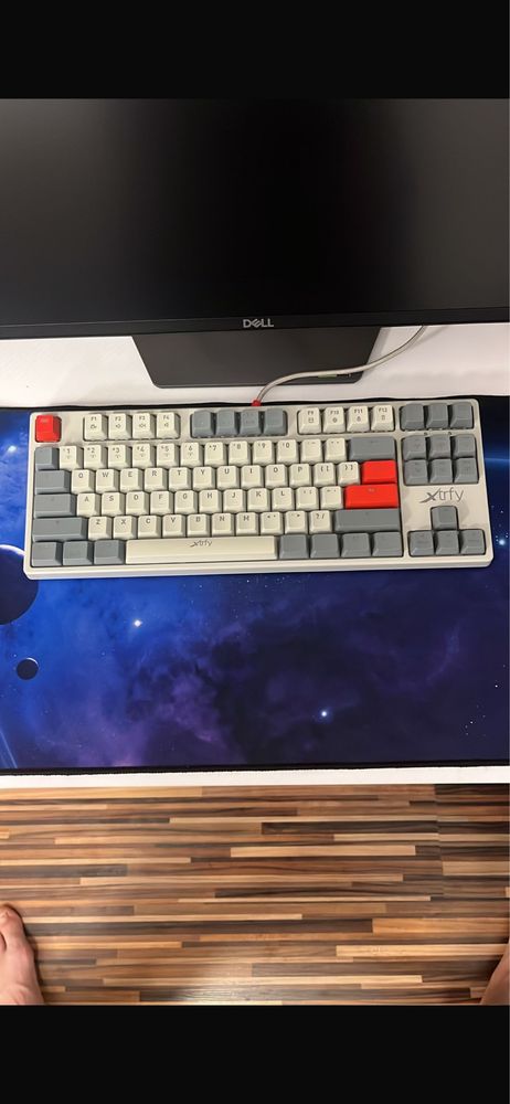 Tastatura mecanica Xtrfy K4 Tkl Retro
