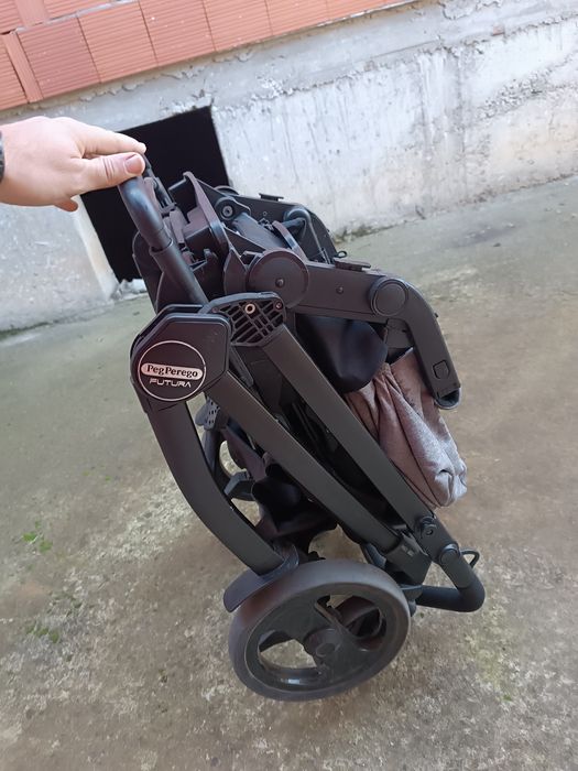 Детска количка 3 в 1 Peg Perego Futura