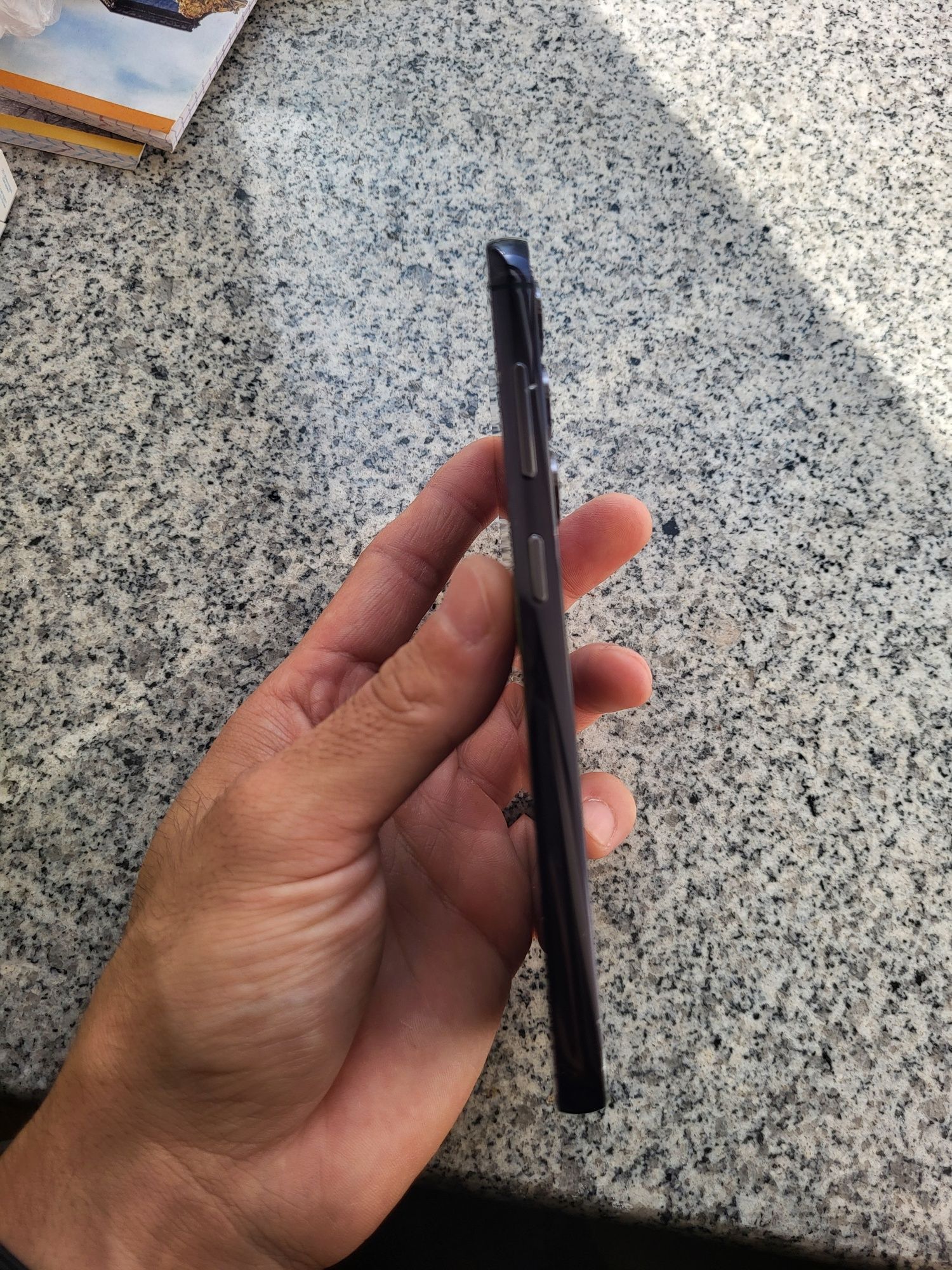Samsung s23 8/256