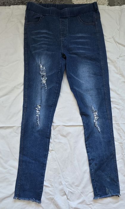 Дамски дънки  и панталони