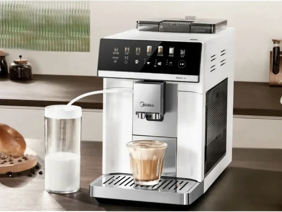 Кофемашина полный автомат Midea MA -FACM1001