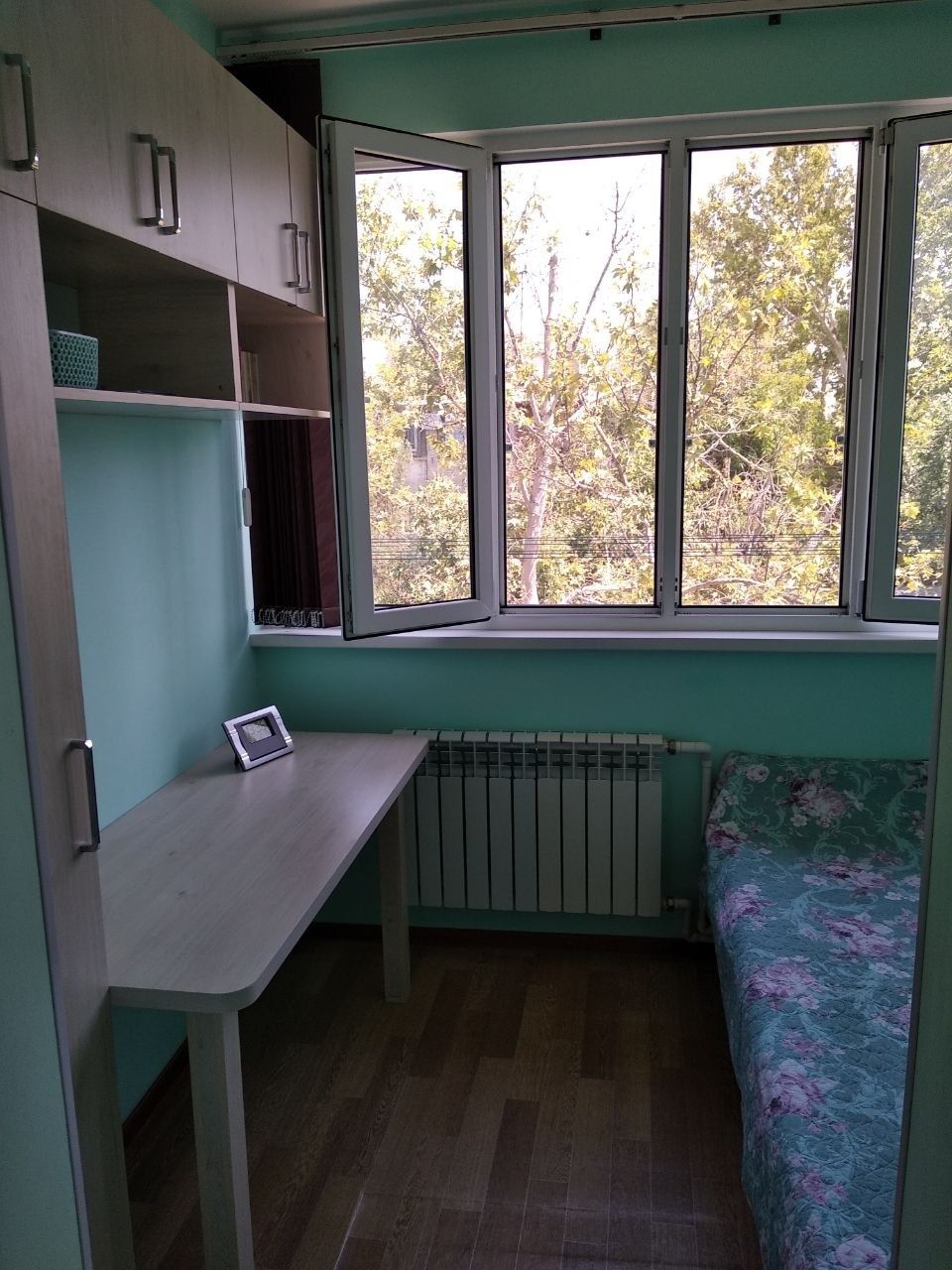 Продается 1 комнатная квартира мирзо-улугбекский район,чистая