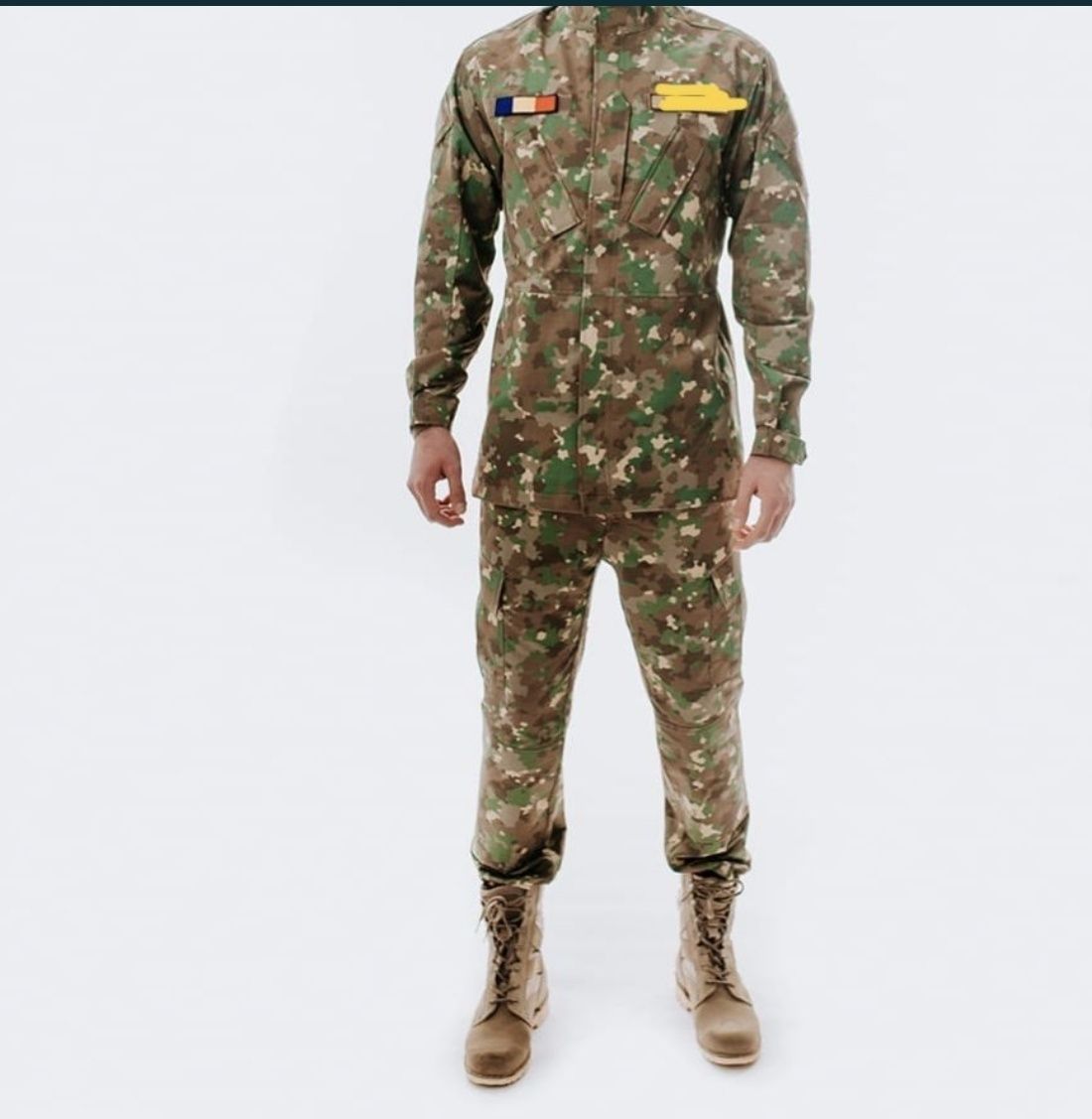 Costum camuflaj combat 2 piese 52/0