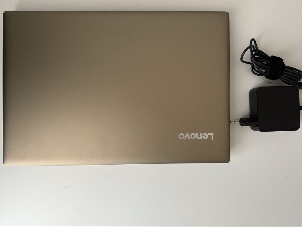 Лаптоп Lenovo Ideapad 520-15IKB
