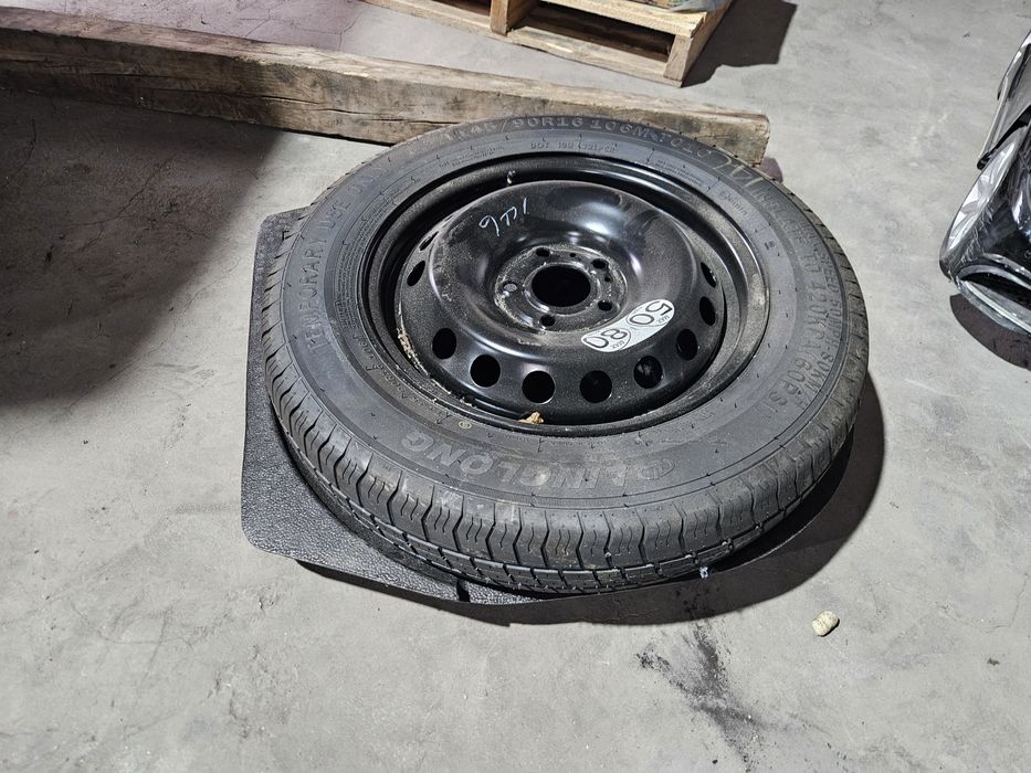 Патерица за Nissan Juke 2024г.