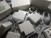 на MacBook 85W - зарядка, блок питания . .