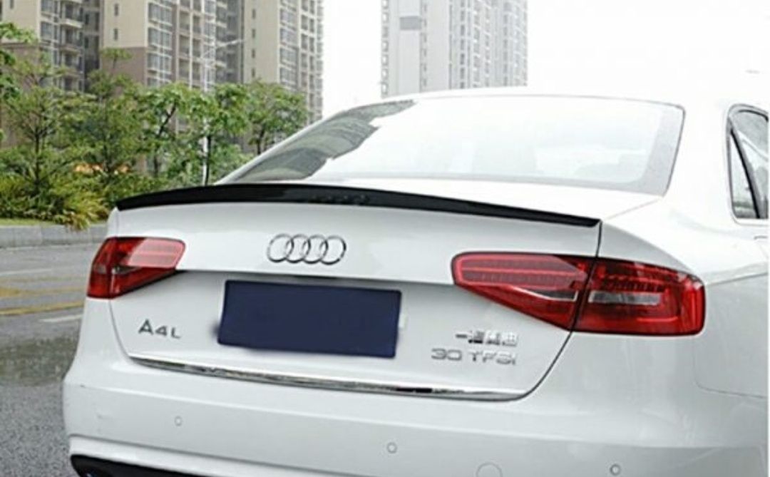 Eleron lip codita spoiler portbagaj Audi A4 B8 Sedan limuzina model RS