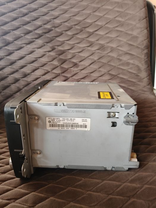 Casetofon cu CD + Radio golf 5 2008