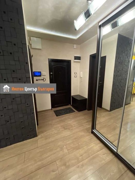 Продава се Тристаен апартамент в София, Студентски град - 85 кв.м за 2118 €/кв.м - Снимка #13