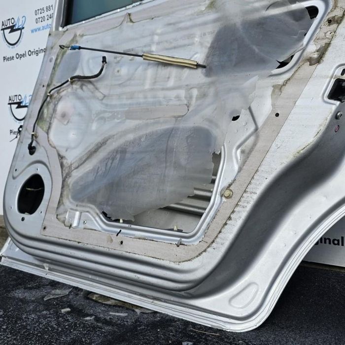 Portiera usa dreapta spate Z157 Opel Zafira B