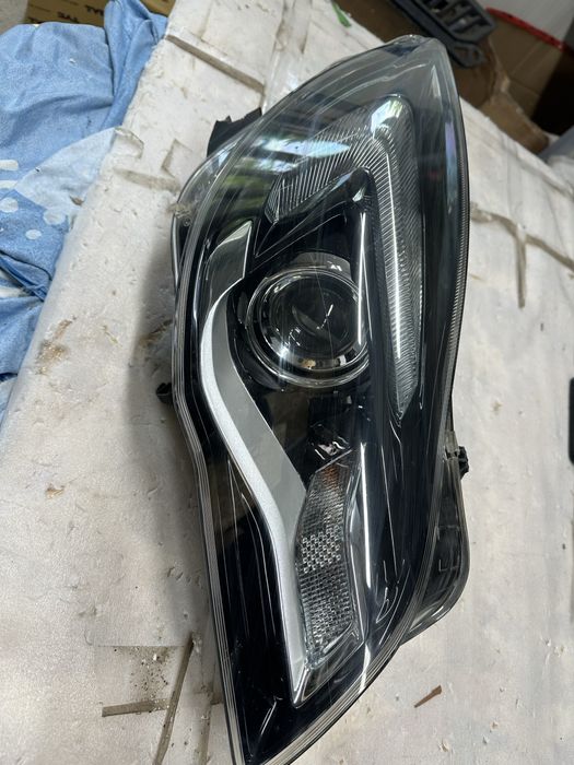 Far dreapta opel insignia.cod:1el011165-02.