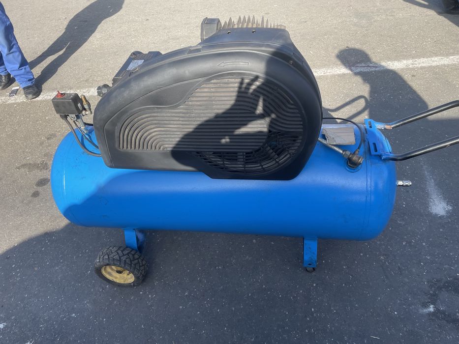 Vand compresor aer 200 L
