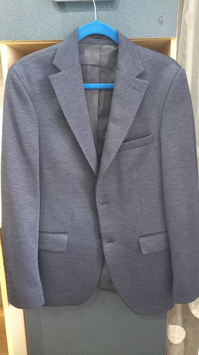 Продам  мужской пиджак