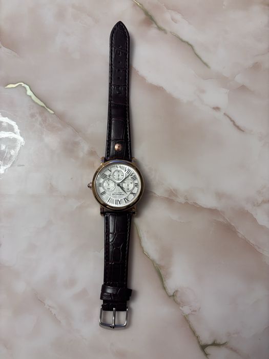 Продавам чесовник poedagar 2022