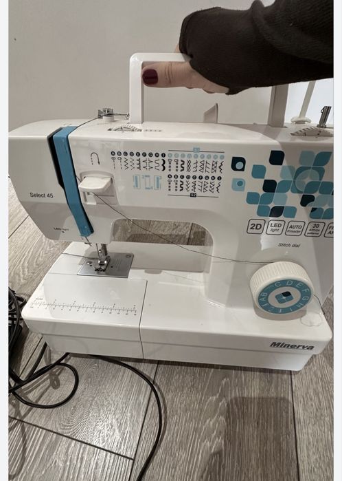 Vand masina de cusut Minerva