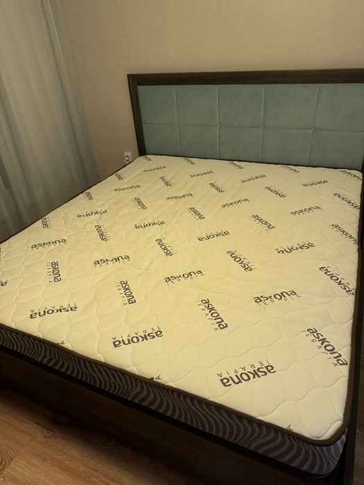 Продам матрас в хорошем состоянии