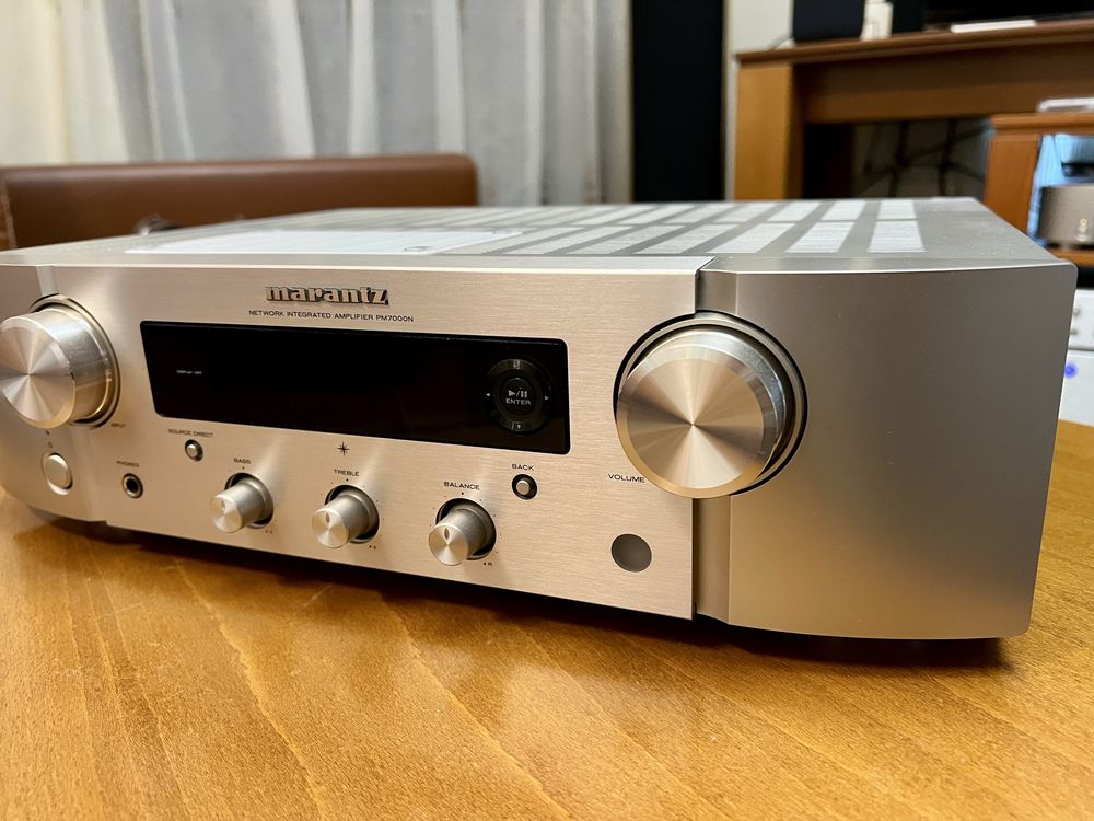 Усилвател стримър Marantz pm7000n