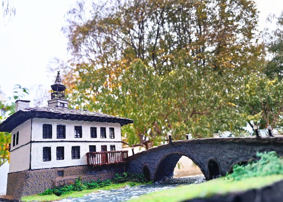 Колекционерски модел-прототип на историческа забележителност