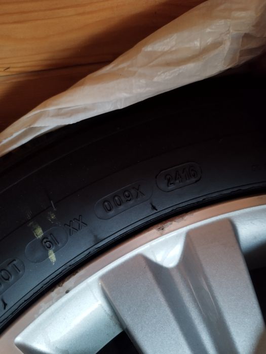 Cauciuc iarna 255 50 19 michellin