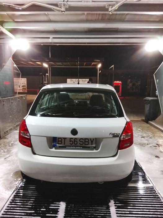 Vând Skoda Fabia 2010
