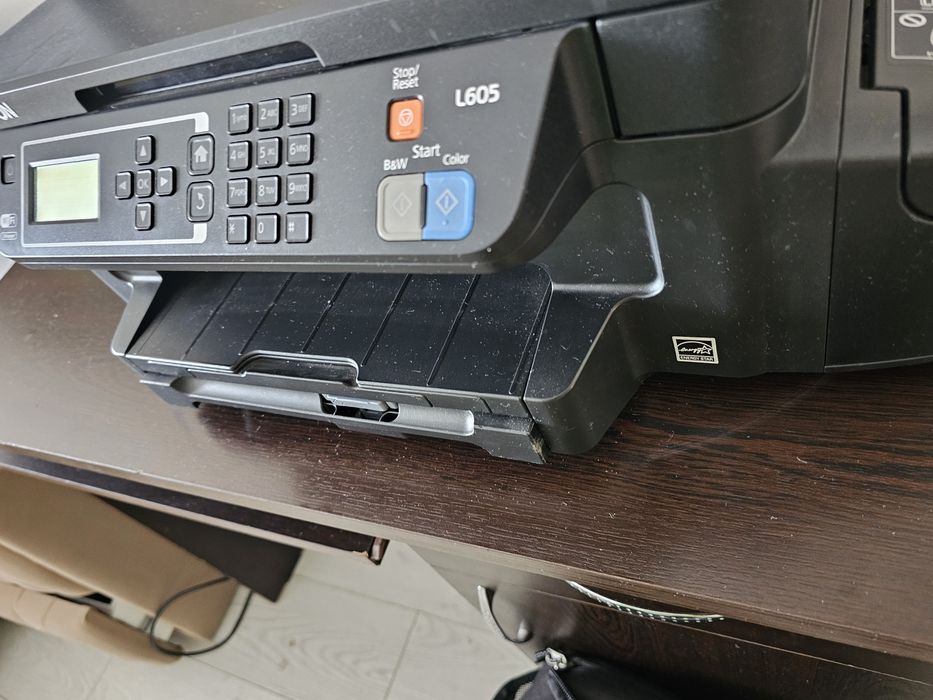 Imprimanta Epson L605 (necesita curatare cap de imprimare)