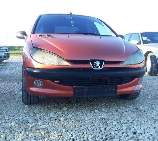 Пежо 206 2.0 HDI / Peugeot 206 2.0 HDI  НА ЧАСТИ