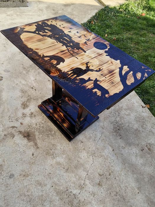 Декоративна маса