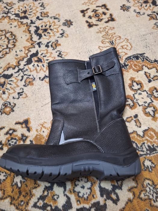 Продам сапоги рабочие спецодежда