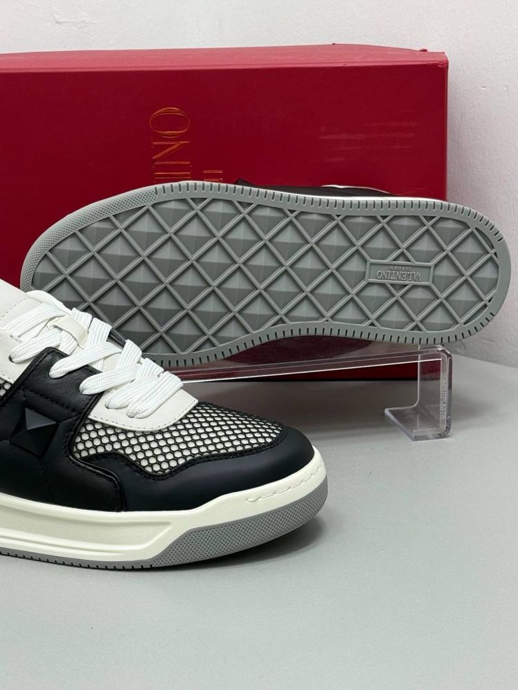 Adidasi Valentino One Stud premium full box 40-4(