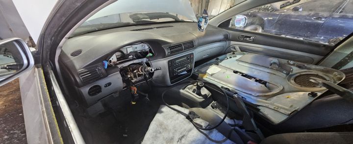 Motor fara anexe Volkswagen VW Passat B5.5 (facelift)