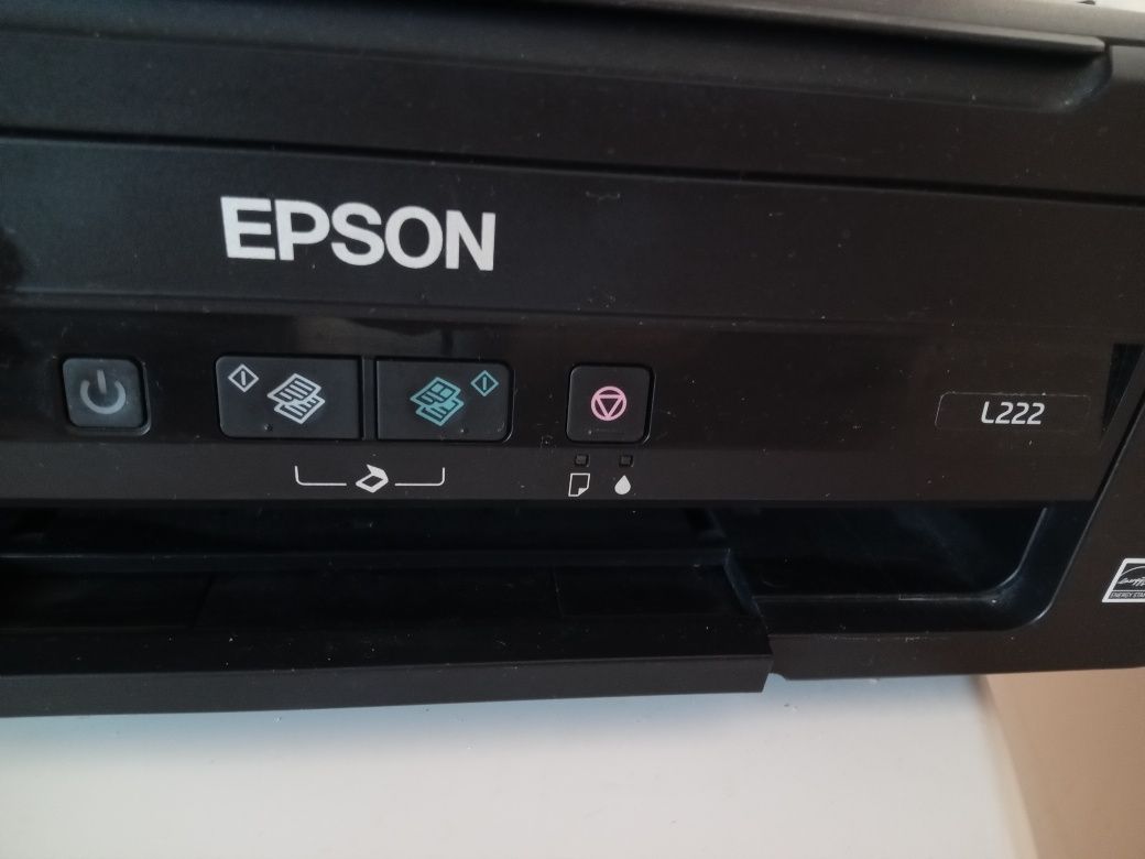 МФУ 3 в 1 цветной принтер сканер копирование Epson