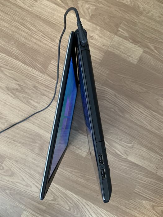 Laptop Slim Packard-bell display 15,6,320gb m,functional cu incarcator