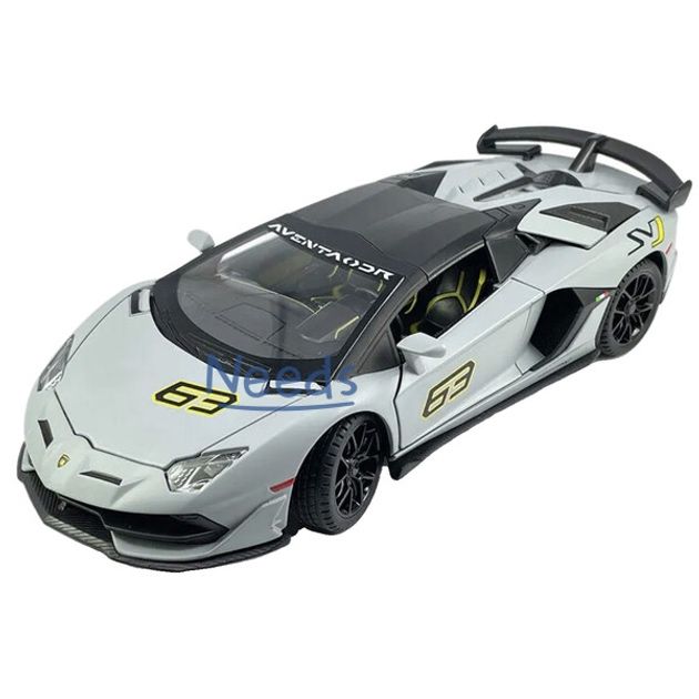Modelka Lamborghini  aventador masshtab 1:24 metal